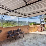 Home2book Bella Vista, Bbq & Jacuzzi * Valleseco