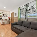 Home2book Bella Vista, Bbq & Jacuzzi Feriehus