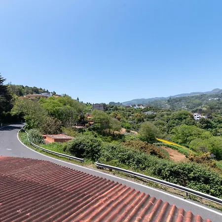 Casa de Férias Home2book Mountain Views, Bbq & Jacuzzi